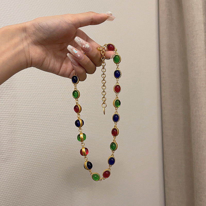 Collares de vidrio de colores redondos al por mayor
